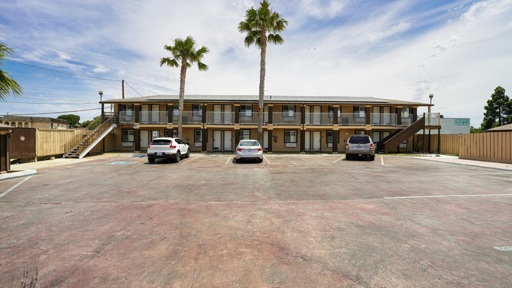 Americas Best Value Inn, Antioch Luaran gambar