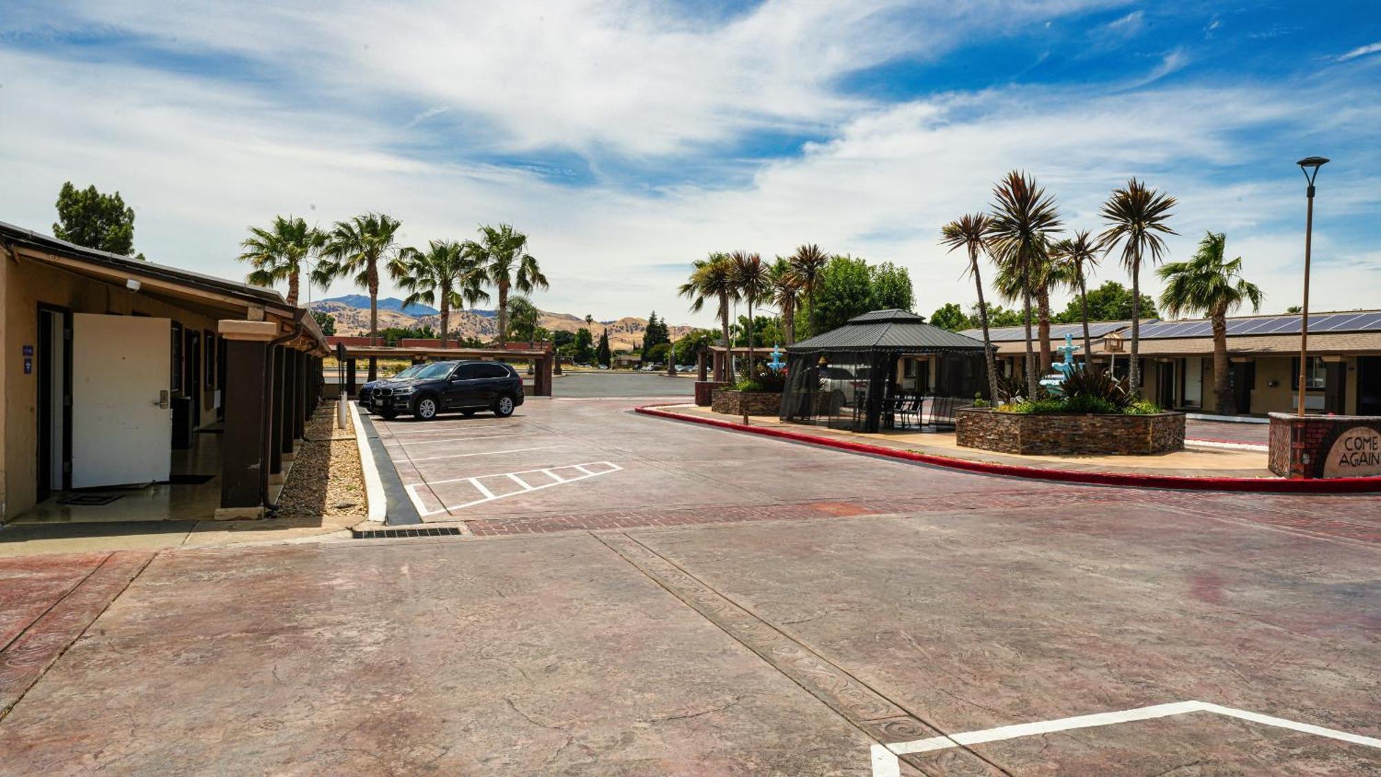 Americas Best Value Inn, Antioch Luaran gambar