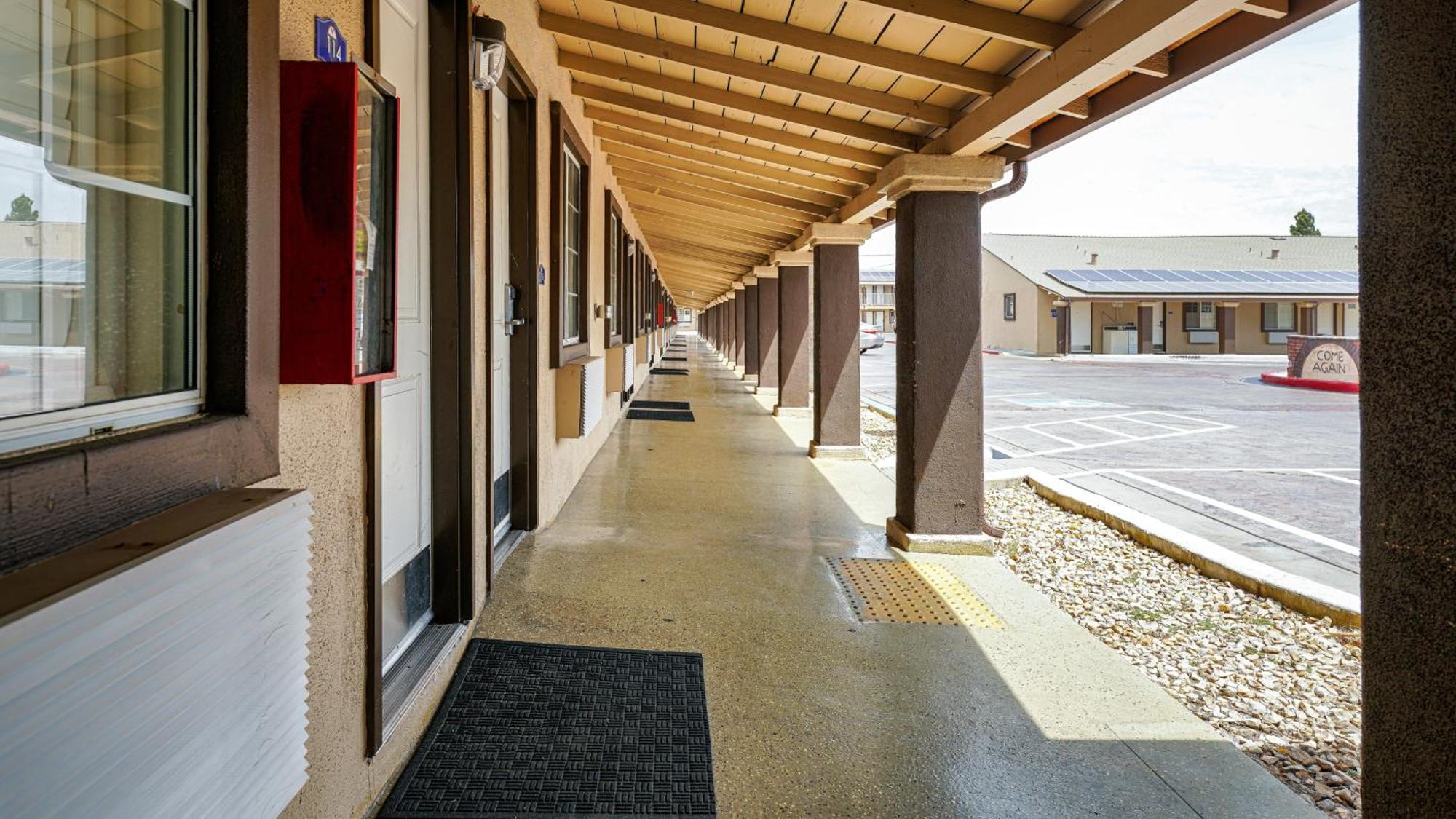 Americas Best Value Inn, Antioch Luaran gambar