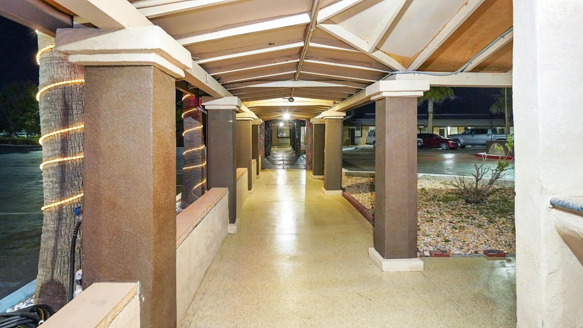 Americas Best Value Inn, Antioch Luaran gambar